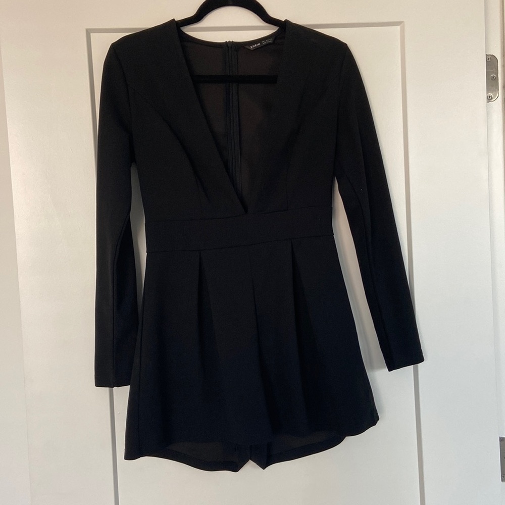 Black long sleeve romper